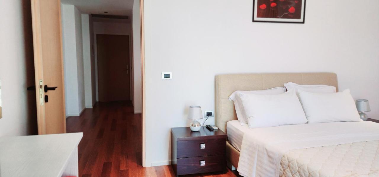 3B Suites Boutique Hotel Саранде Екстериор снимка