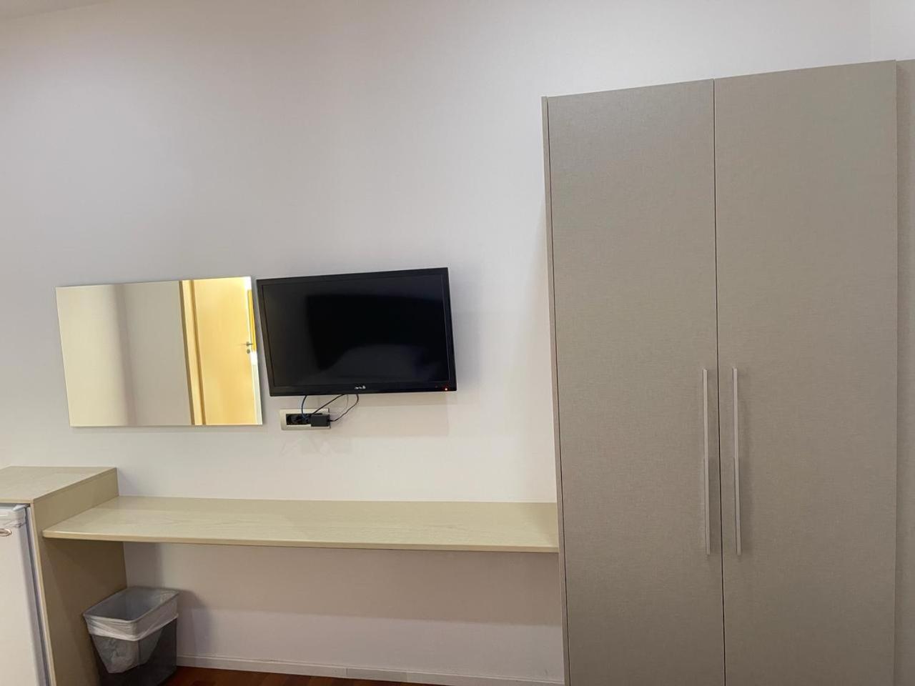 3B Suites Boutique Hotel Саранде Екстериор снимка