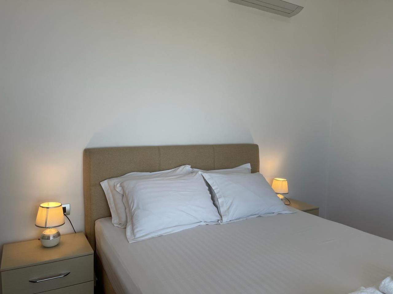 3B Suites Boutique Hotel Саранде Екстериор снимка